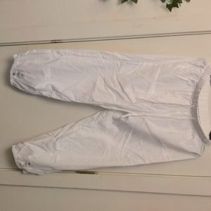 White capris
